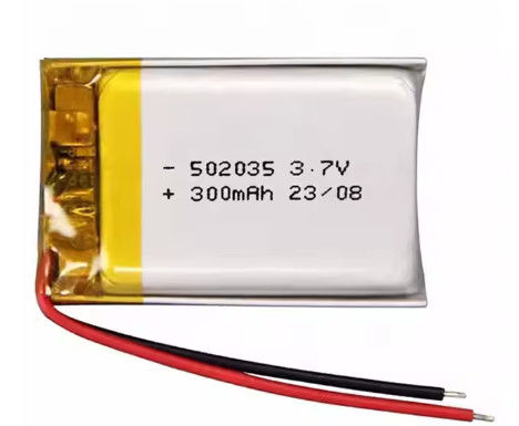 Bon prix 502035 3,7 V Lipo batterie 300mAh personnalisée rechargeable Lithium Pouch Cell Pouch en ligne
