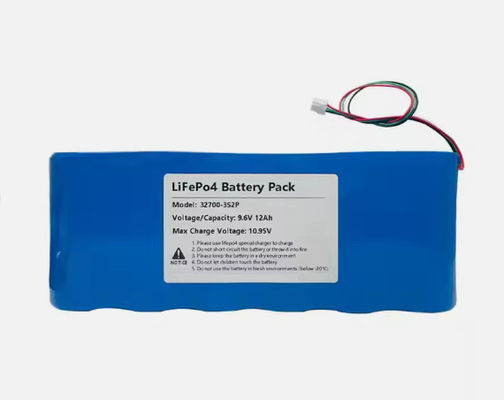 Bon prix 9.6V 12Ah rechargeable cylindrique 32700 Lifepo4 batterie pour système d'alarme solaire en ligne