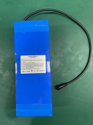 Bon prix 4S6P Lifepo4 batterie 12,8V 48AH Pour la lumière LED et les véhicules électriques en ligne