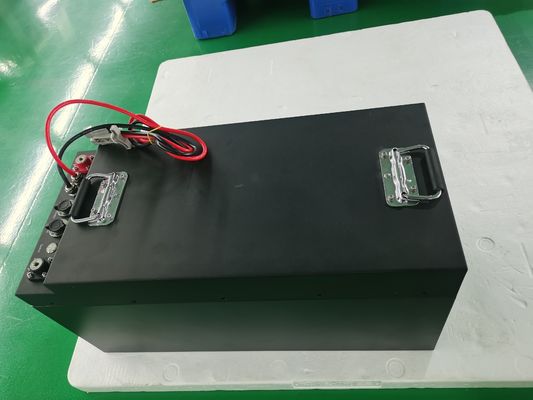 Bon prix 51.2V 230Ah Voiture de golf LiFePO4 batterie au lithium avec Smart BMS 11,8KWH 48V en ligne