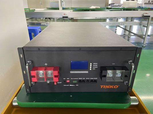 Bon prix Le rack est monté 15kwh 51.2V stockage de batterie solaire Syatem 51.2V 280ah Pour les télécommunications en ligne