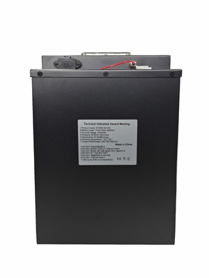Bon prix Durable 72V 30AH LifePO4 Couverture métallique de la batterie et 2500 cycles de vie pour un véhicule à deux roues en ligne